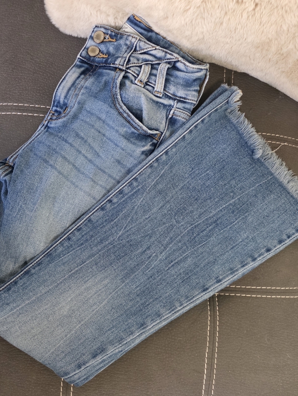 KanCan Flare Classic Light Blue Women's High-Rise Jeans with Frayed Hem